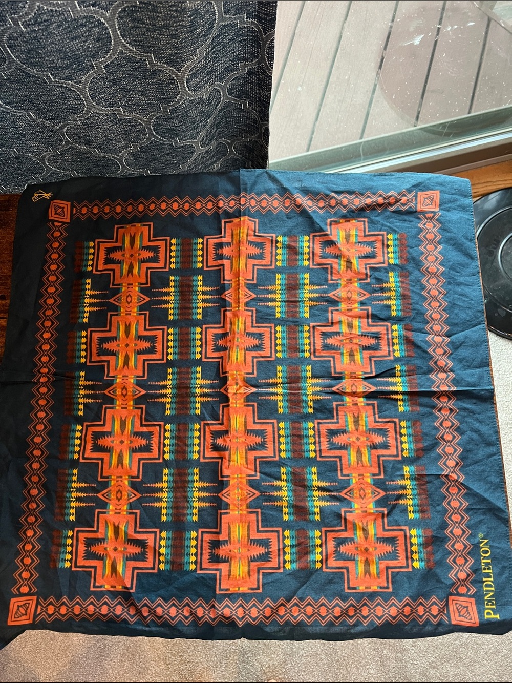 Pendleton Scarf - Picture 5 of 5